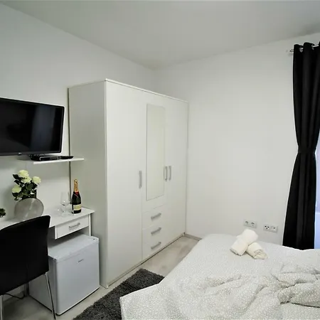 Arbel Apartments Porec Exterior photo