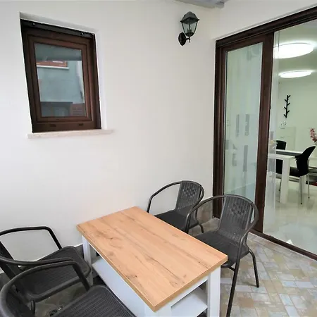 Arbel Apartments Porec Exterior photo