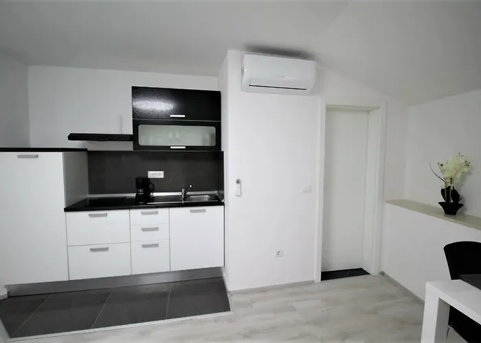Arbel Apartments